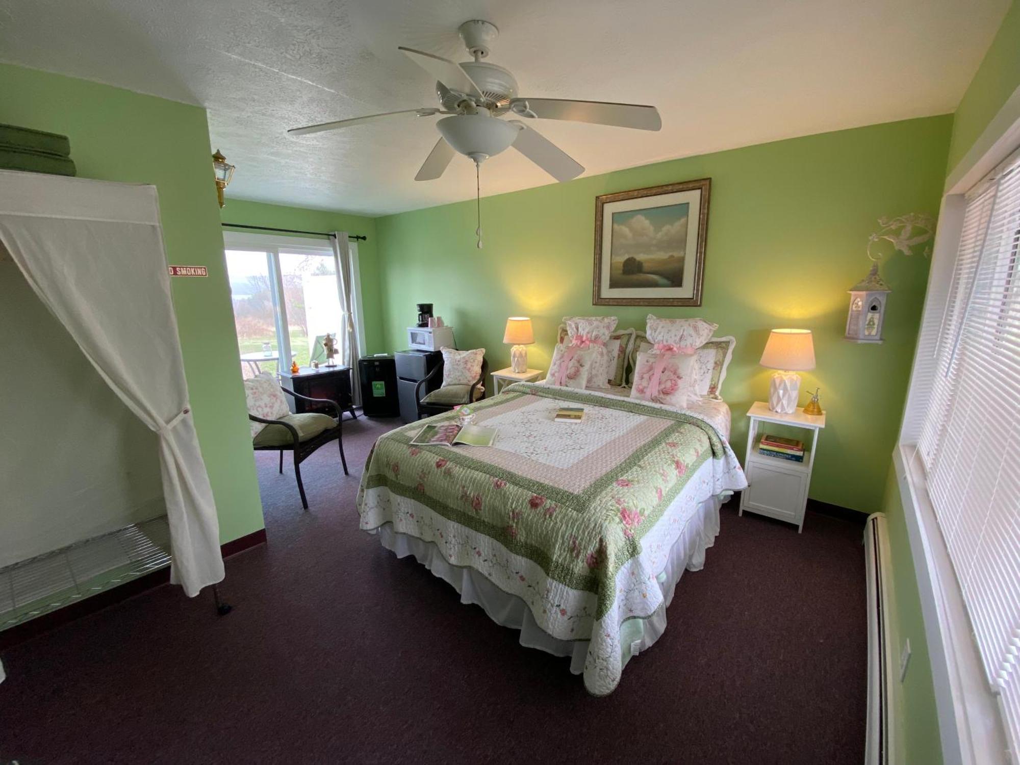 Savannah House Wine Country Inn & Cottages Himrod Eksteriør bilde