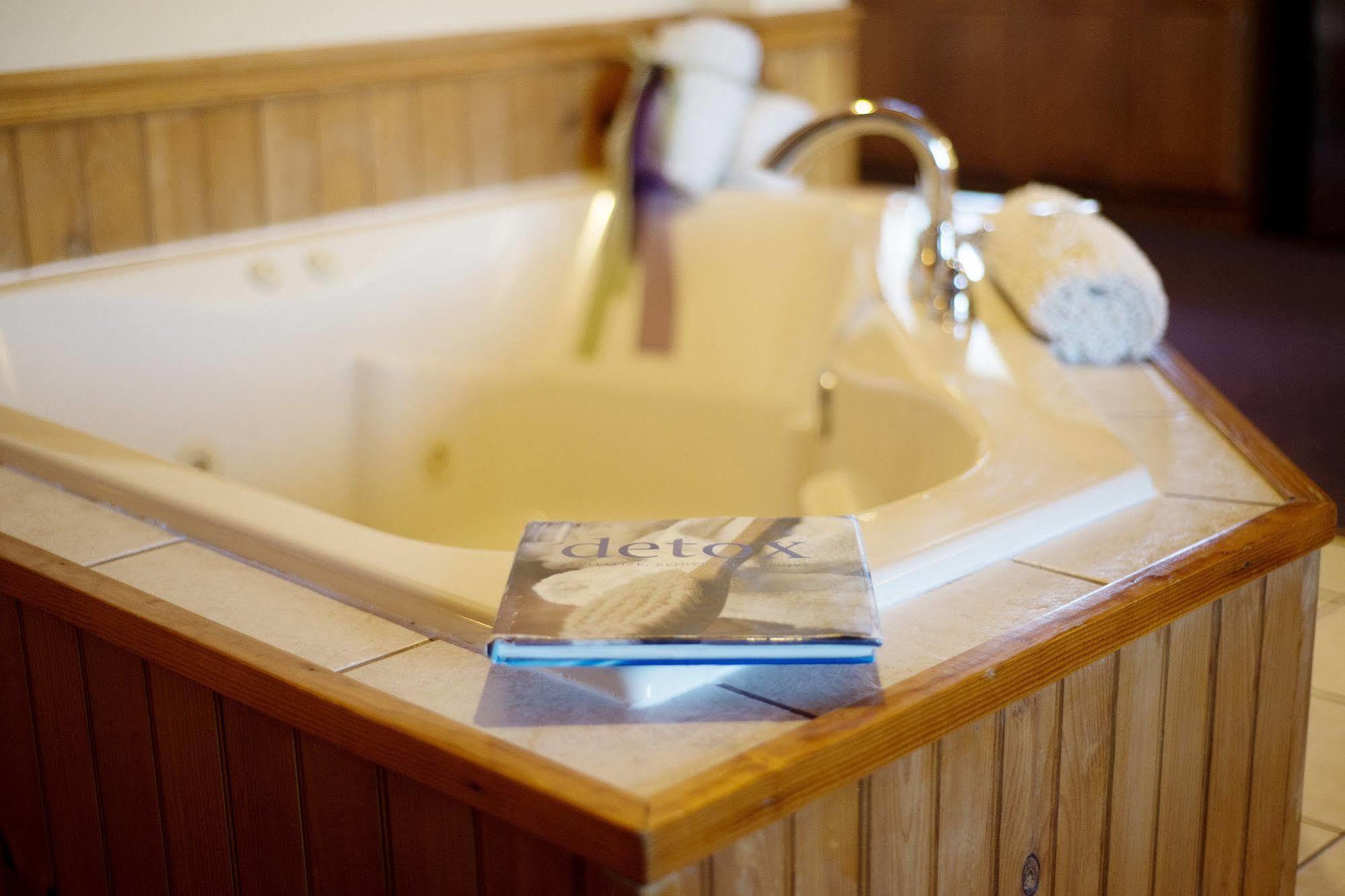 Savannah House Wine Country Inn & Cottages Himrod Eksteriør bilde